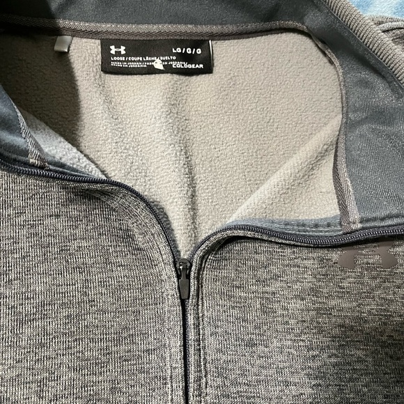 Under Armour 1/4 Zip Pullover - Picture 4 of 4